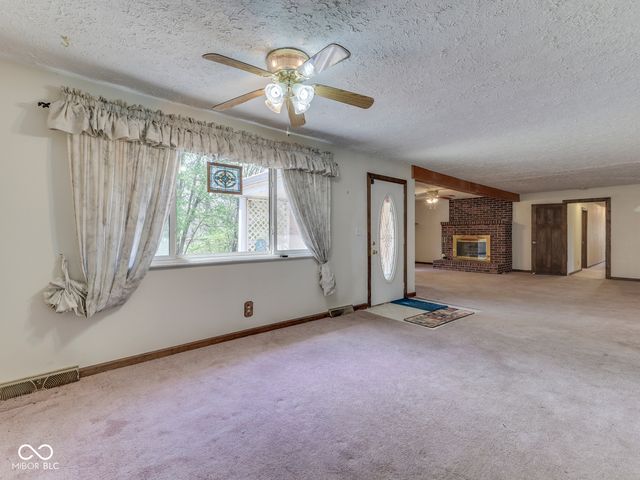 7005 N Briarhopper Road, Monrovia, IN 46157