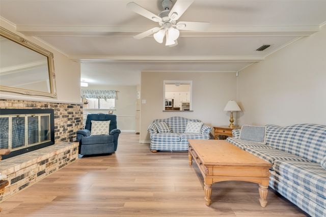 2306 Apollo Way, Mesquite, TX 75150
