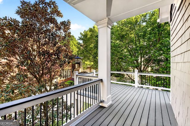 16 Conifer Circle NE, Atlanta, GA 30342