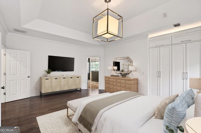 16 Conifer Circle NE, Atlanta, GA 30342