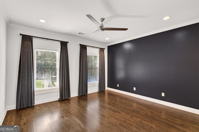 16 Conifer Circle NE, Atlanta, GA 30342