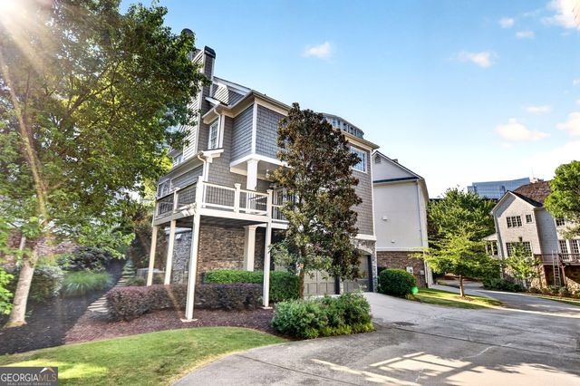 16 Conifer Circle NE, Atlanta, GA 30342
