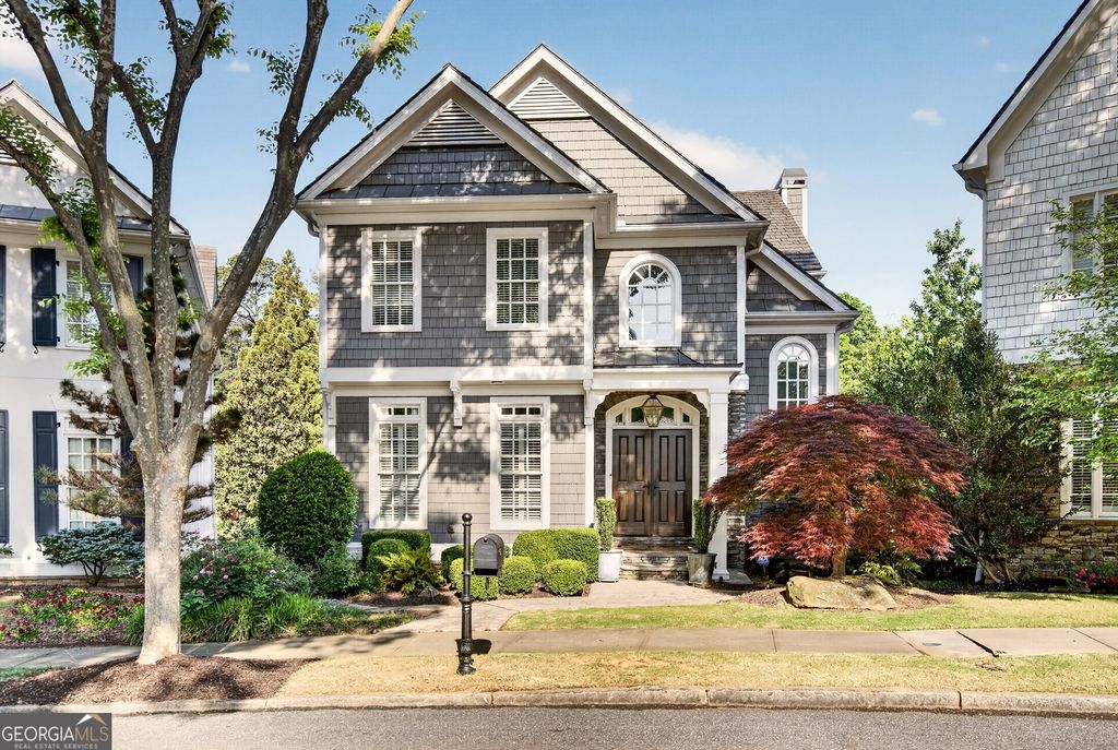 16 Conifer Circle NE, Atlanta, GA 30342