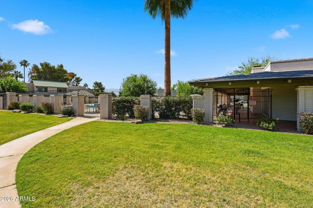 8334 E Valley Vista Drive, Scottsdale, AZ 85250