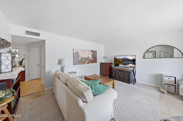 8334 E Valley Vista Drive, Scottsdale, AZ 85250