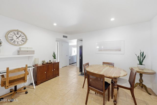 8334 E Valley Vista Drive, Scottsdale, AZ 85250