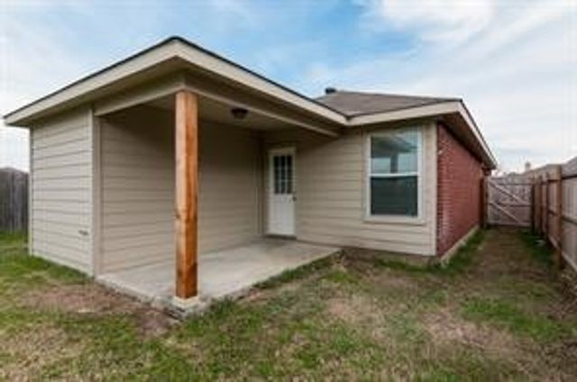 10429 Aransas Drive, Fort Worth, TX 76131