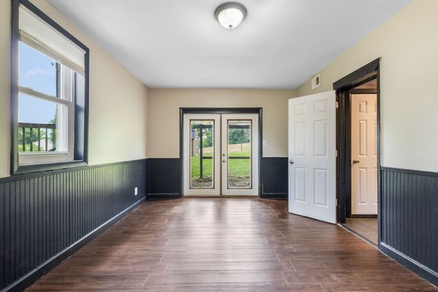 295 Hill Ct, Gallatin, TN 37066