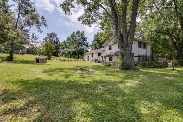 295 Hill Ct, Gallatin, TN 37066