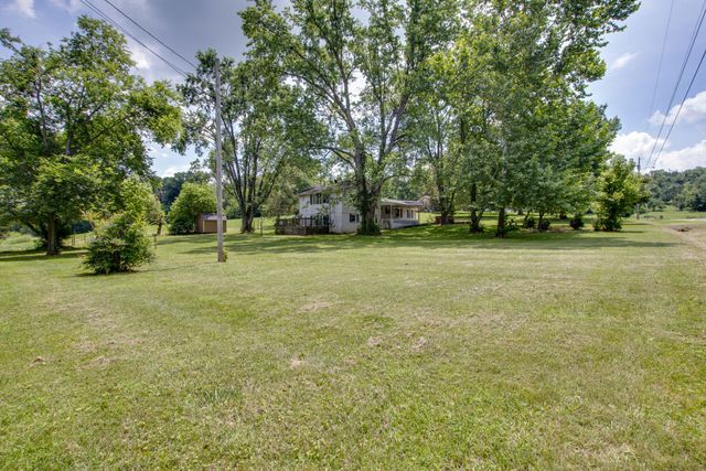 295 Hill Ct, Gallatin, TN 37066
