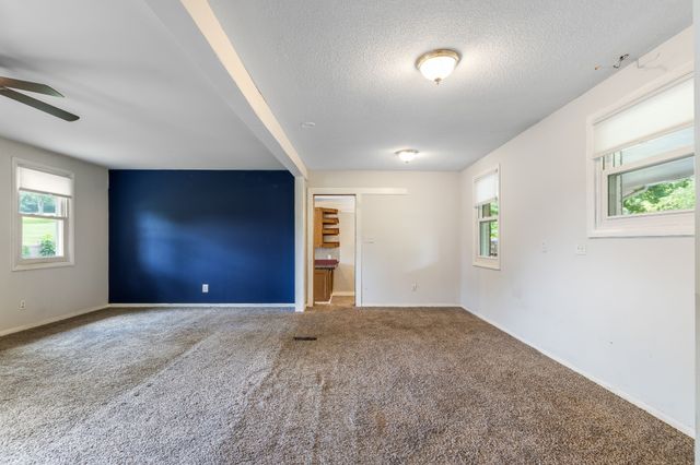 295 Hill Ct, Gallatin, TN 37066