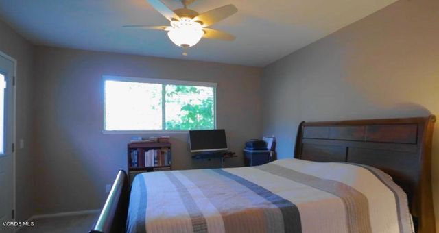 15218 Campus Park Drive B, Moorpark, CA 93021