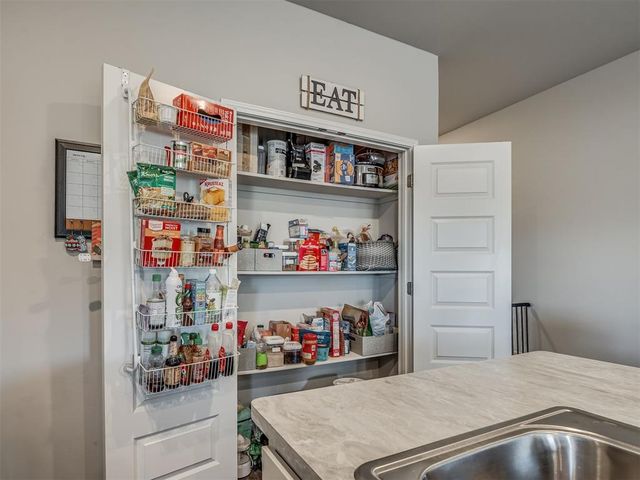 11913 Kameron Way, Yukon, OK 73099