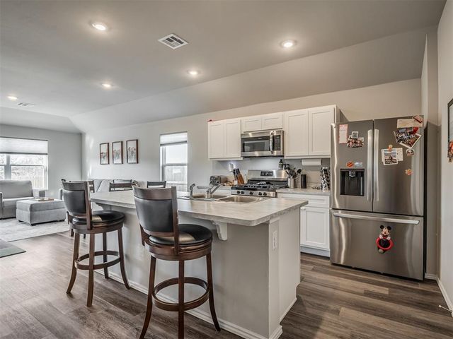 11913 Kameron Way, Yukon, OK 73099