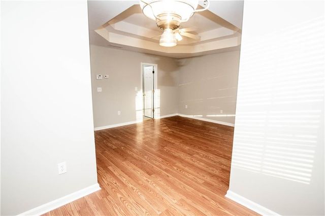 1820 Snow Hill Court, Lawrenceville, GA 30045