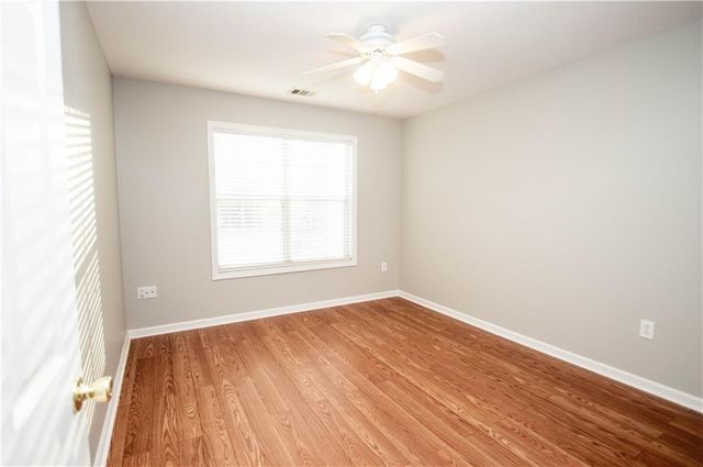 1820 Snow Hill Court, Lawrenceville, GA 30045