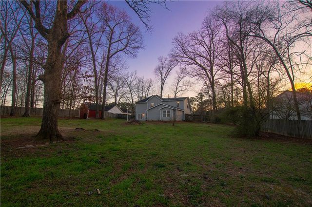 1820 Snow Hill Court, Lawrenceville, GA 30045