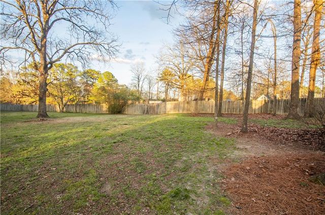 1820 Snow Hill Court, Lawrenceville, GA 30045