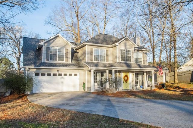 1820 Snow Hill Court, Lawrenceville, GA 30045