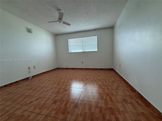 8135 Sunrise Lakes Blvd 302, Sunrise, FL 33322