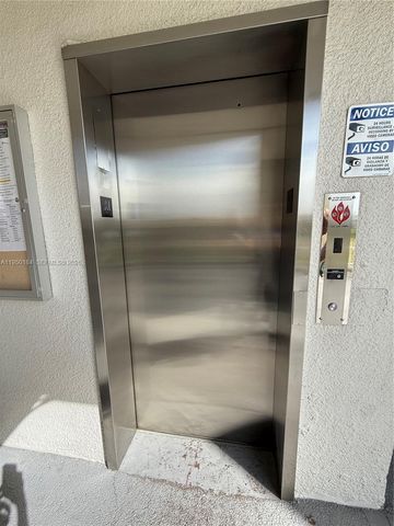 8135 Sunrise Lakes Blvd 302, Sunrise, FL 33322