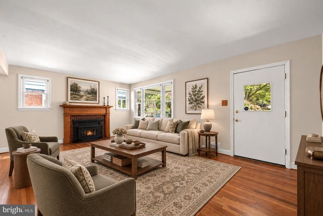 102 WHITMOOR TER, Silver Spring, MD 20901