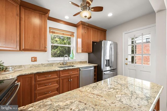 102 WHITMOOR TER, Silver Spring, MD 20901