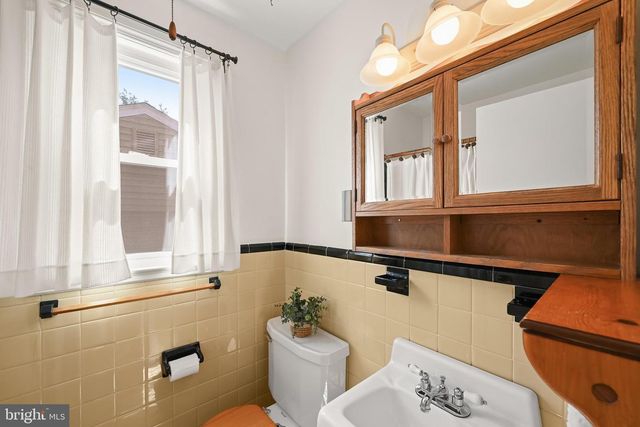 102 WHITMOOR TER, Silver Spring, MD 20901