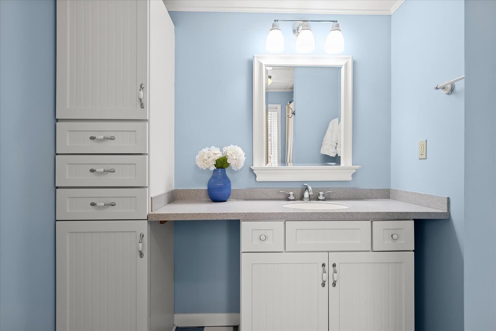 Image 34 of property listing at 133 W LEE ST, Baltimore, MD 21201