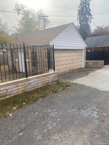 19005 Birchcrest Drive, Detroit, MI 48221