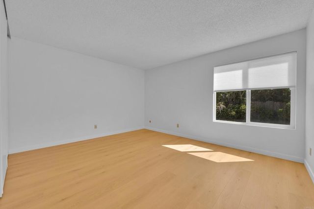 9931 Knollview Dr., Spring Valley, CA 91977