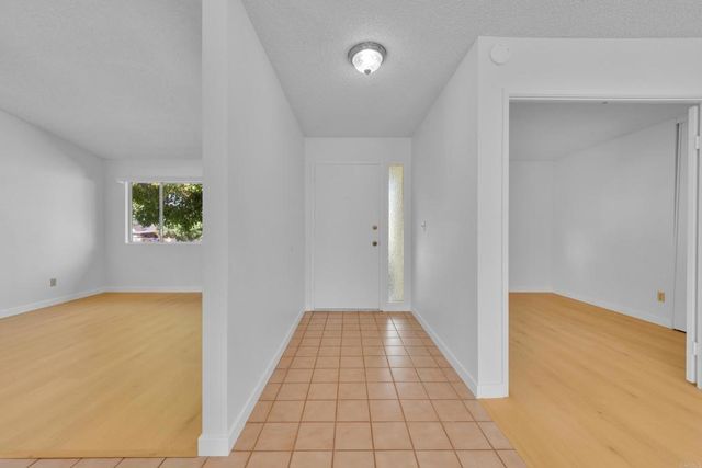 9931 Knollview Dr., Spring Valley, CA 91977