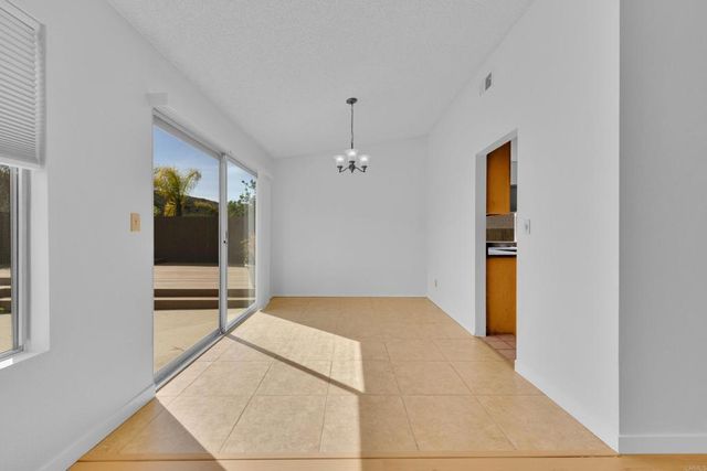 9931 Knollview Dr., Spring Valley, CA 91977