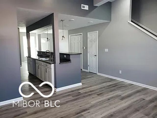438 E Beecher Street, Indianapolis, IN 46225