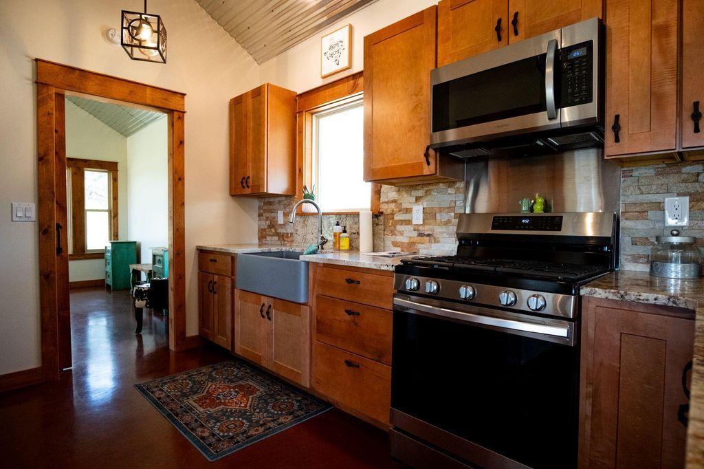 Image 11 of property listing at 3360 Farm To Market 2084, Christoval, TX 76935