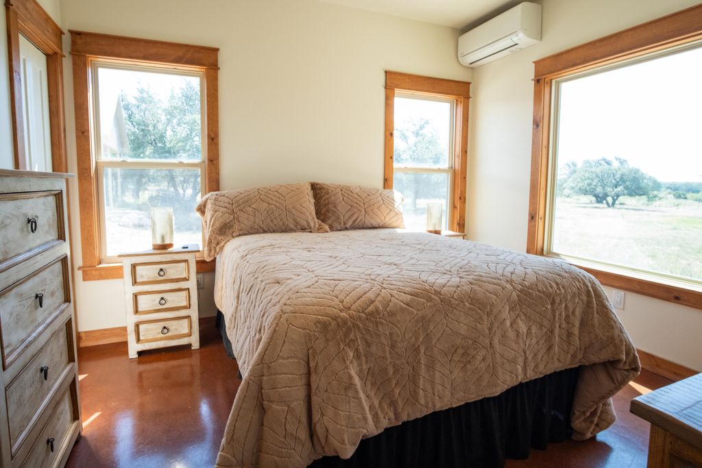Image 16 of property listing at 3360 Farm To Market 2084, Christoval, TX 76935