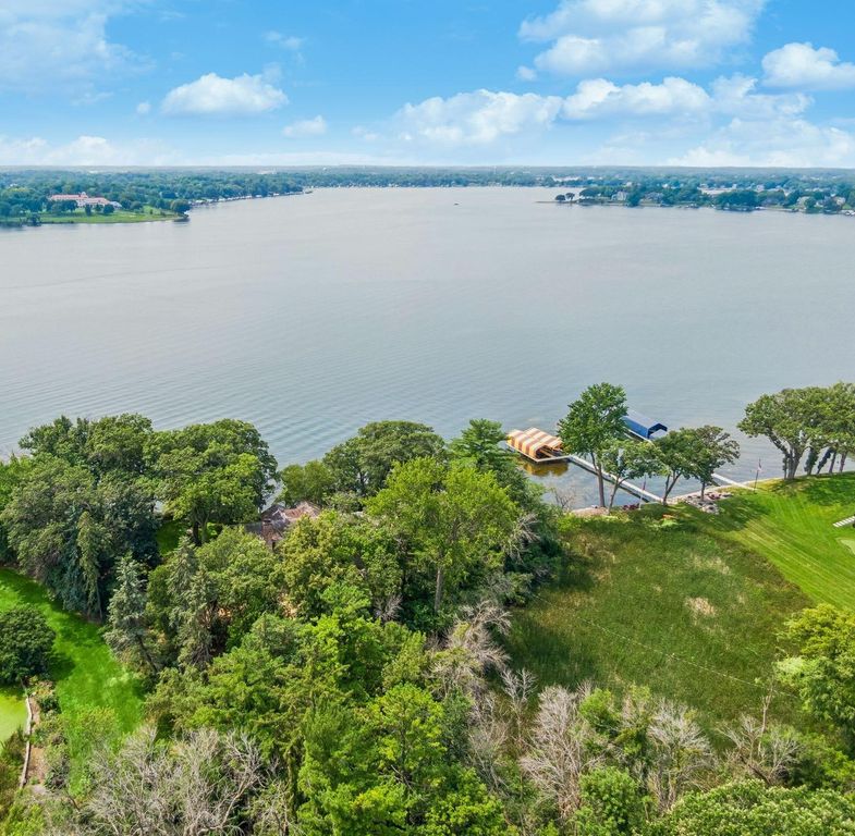 2425 N Shore Drive, Orono, MN 55391 — photo 3