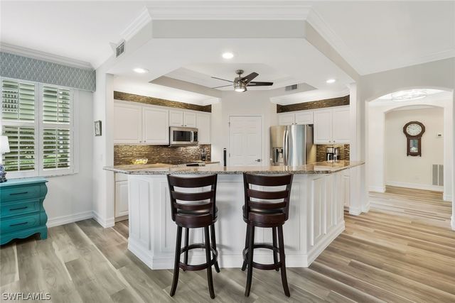 20675 Wildcat Run DR 102, Estero, FL 33928