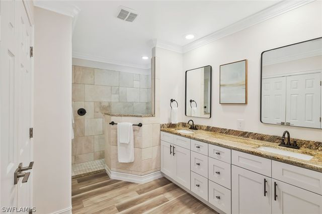 20675 Wildcat Run DR 102, Estero, FL 33928