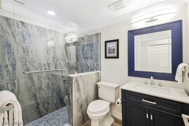 20675 Wildcat Run DR 102, Estero, FL 33928