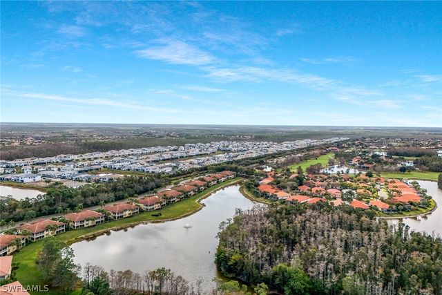 20675 Wildcat Run DR 102, Estero, FL 33928