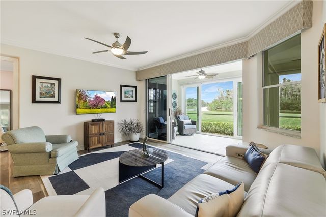 20675 Wildcat Run DR 102, Estero, FL 33928