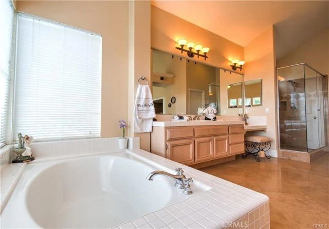 26325 Cannes, Mission Viejo, CA 92692