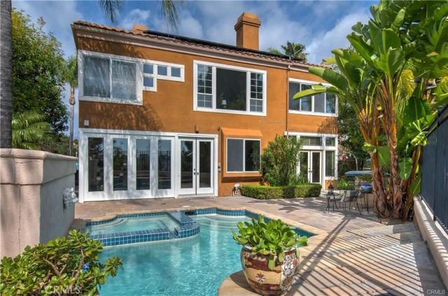 26325 Cannes, Mission Viejo, CA 92692