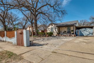 2603 W Amherst Avenue, Dallas, TX 75235
