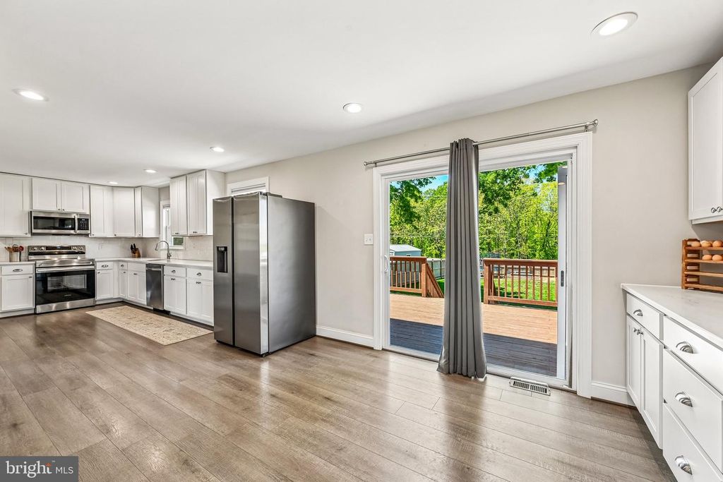 Image 27 of property listing at 1210 RANDOM RIDGE RD, Westminster, MD 21157