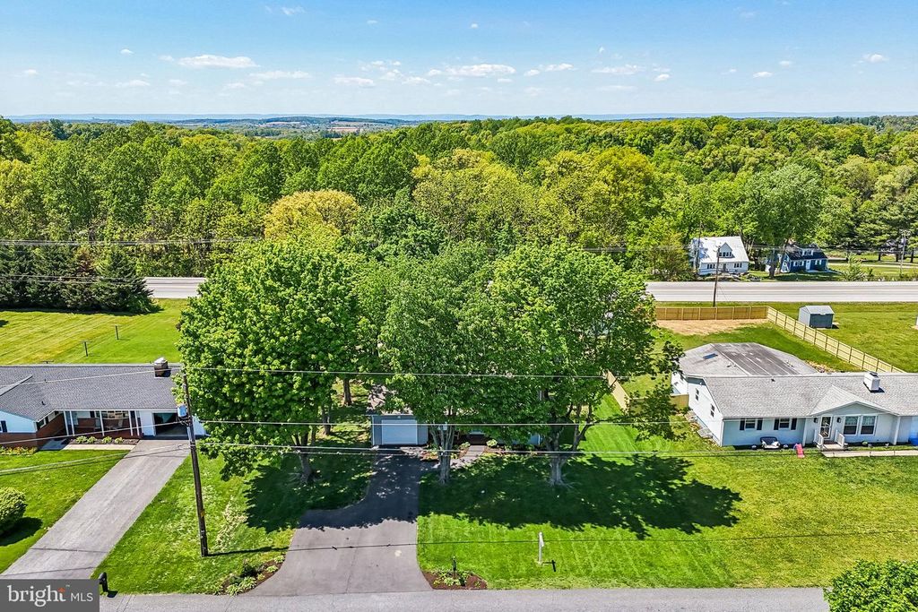 Image 70 of property listing at 1210 RANDOM RIDGE RD, Westminster, MD 21157