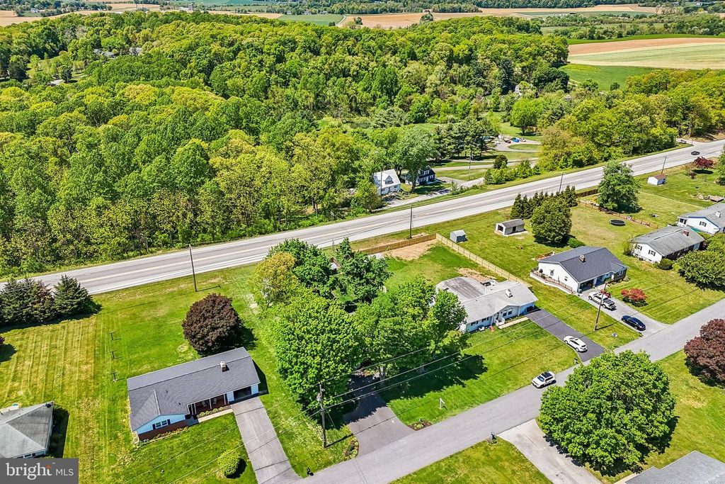 Image 73 of property listing at 1210 RANDOM RIDGE RD, Westminster, MD 21157