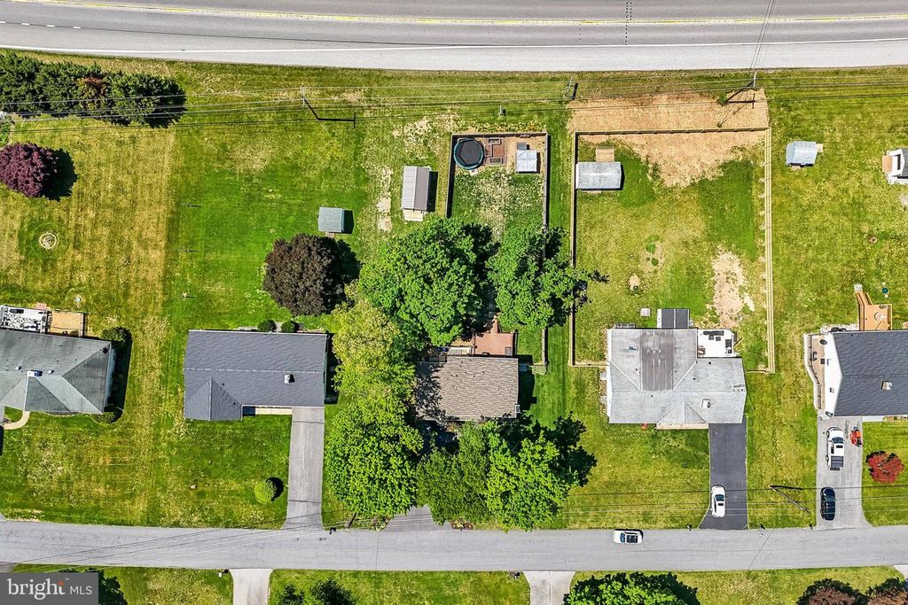 Image 80 of property listing at 1210 RANDOM RIDGE RD, Westminster, MD 21157