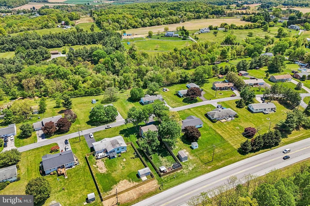 Image 84 of property listing at 1210 RANDOM RIDGE RD, Westminster, MD 21157